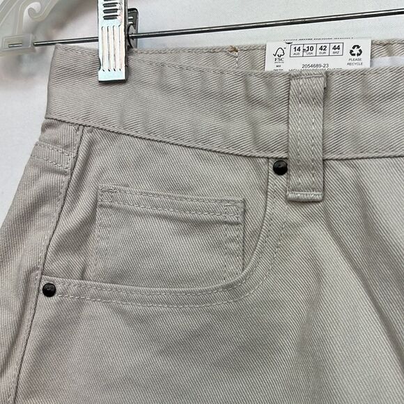 Cotton:On High Mom Denim shorts in soft taupe size 14 NWT - Picture 2 of 12